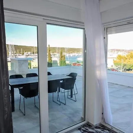 Luxury Jasna 2 Apartment *