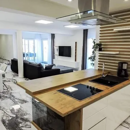 Luxury Jasna 2 Apartment *
